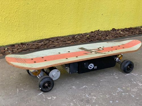 Imagem 4 de 8 de Skate Elétrico 350 24v