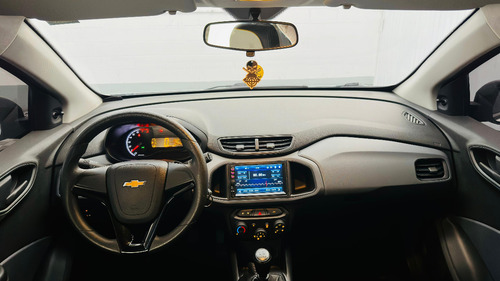 Chevrolet Onix BLACK EDITION