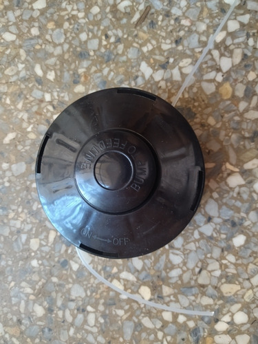 Imagen 2 de 5 de Porta Nylon Trimmer Desmalezadora Guaraña Corta Grama