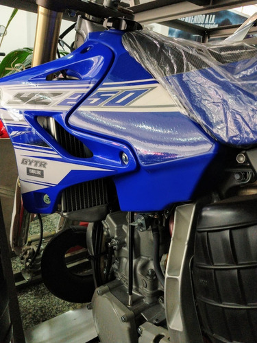Imagen 3 de 8 de Yamaha Yz 250 2t Nueva En Cajón Dolar Billete.