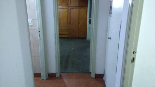 Imagen 2 de 10 de Ph 2 Amb, 61 M2 Total, C/ Patio