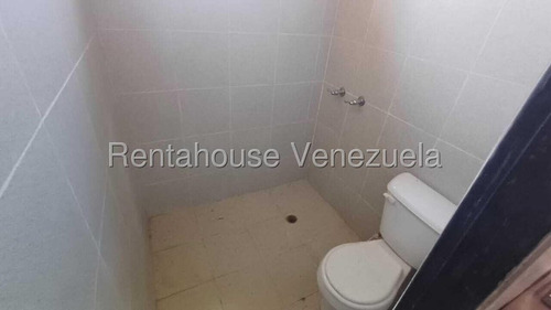 Maritza Lucena Vende Casa Tipo Townhouse, A Solo 5 Minutos De Barquisimeto, Tanque Subterráneo, Vigilancia Privada 24/7, Áreas Sociales Y Recreativas.