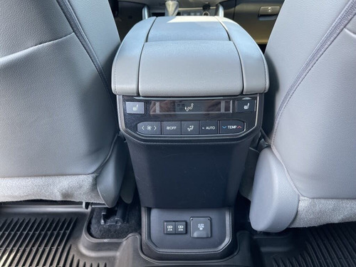 Imagen 11 de 15 de Toyota Highlander Platinum 2021 Importada Americana