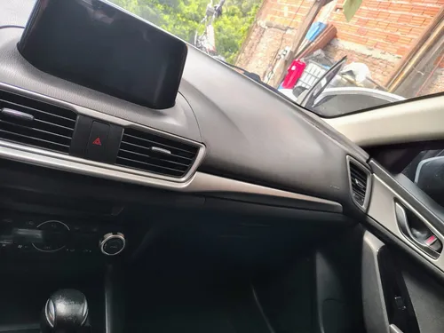 Mazda 3 2.0 Touring At
