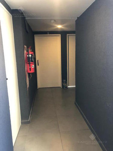 Oportunidad - Vta Dta - 2 Amb Con Patio Y Cochera - Escalada Centro