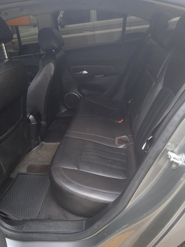 Imagen 9 de 12 de Chevrolet Cruze