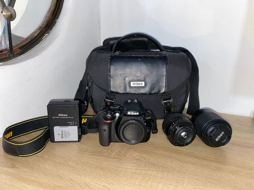 Cámara Réflex Digital Nikon D3300 24,2 Mp, 2 Lentes, Accesor