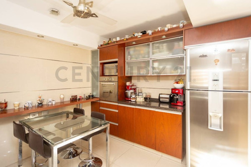 Imagen 6 de 30 de Venta Casa 3 Plantas + Altillo En Coghlan (dos Cocheras) 200 M2 Totales