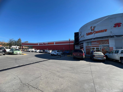 Local En Renta Plaza Cayro, Blvd. Timoteo Lozano Y Torres Landa, León, Gto.