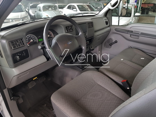 Imagem 12 de 14 de Ford F-350 2019 Câmara Fria