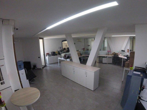 Amplia, Jardín Propio, 1er Piso