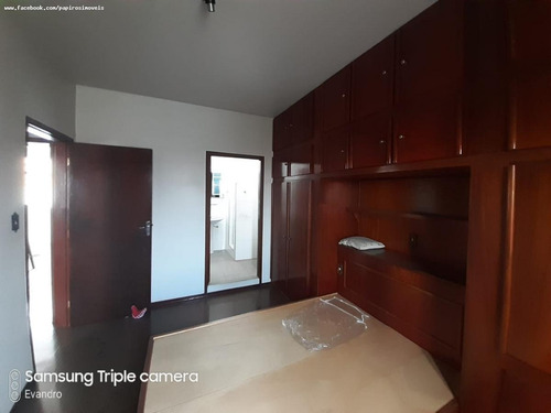 Casa Para Venda Em Tatuí, Centro, 2 Dormitórios, 1 Suíte, 2 Banheiros, 2 Vagas - 520_1-1365659