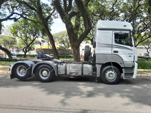 Mb 2536 Axor 2013 6x2 Automático Teto Alto Único Dono Novo