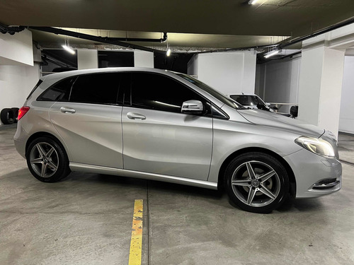 Imagen 7 de 24 de Mercedes Benz B200 - B 200 - Clase B