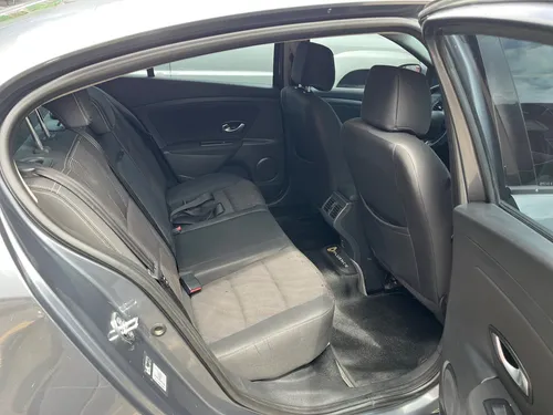 Renault Fluence 2.0 Privilege