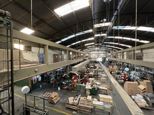 Imagen 5 de 23 de Venta Inmueble Industrial En La Tablada 4300 M2 Cubiertos Con Salida A Tres Calles
