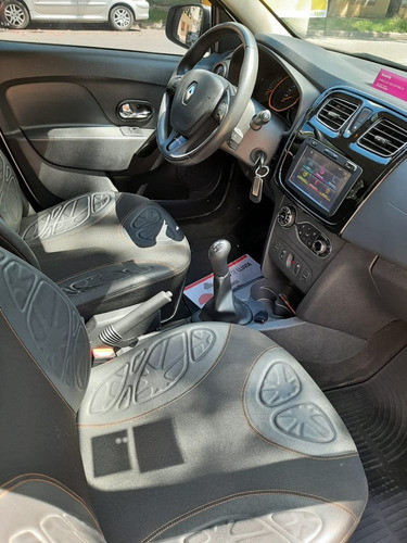 Renault Sandero Stepway 1.6 Privilege 105cv