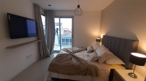 Venta Departamento 3 Ambientes, Frente Al Mar Con Cochera Y Baulera
