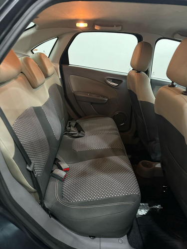 Fiat Grand Siena 1.6 Essence 115cv
