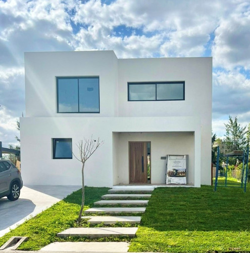 Casa  En Venta En Castaños, Nordelta, Tigre