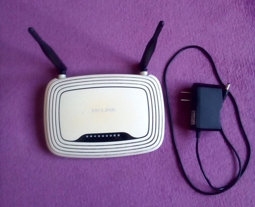 Router Tp-link 300 Mbps Dos Antenas Wifi Tl-wr841n