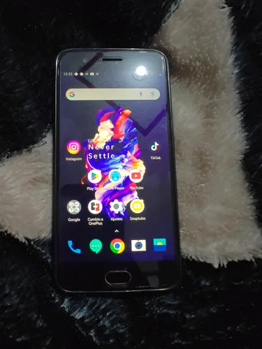 Oneplus5 A5000 (Usado)
