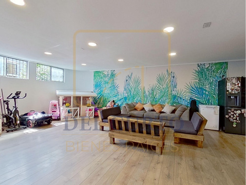 Casa Remodelada En Barrio Residencial 4d | 3b
