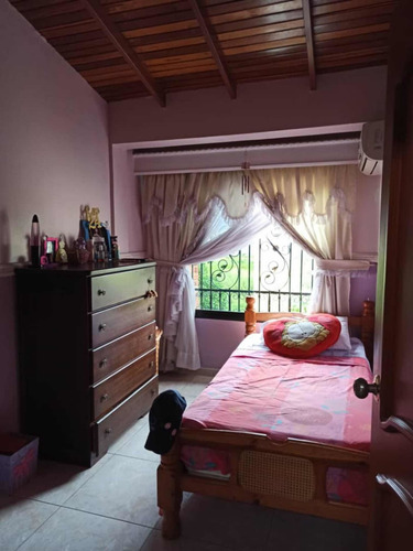 Imagen 5 de 7 de M.c. Se Vende Casa En Santa Teresa. Calle El Alto