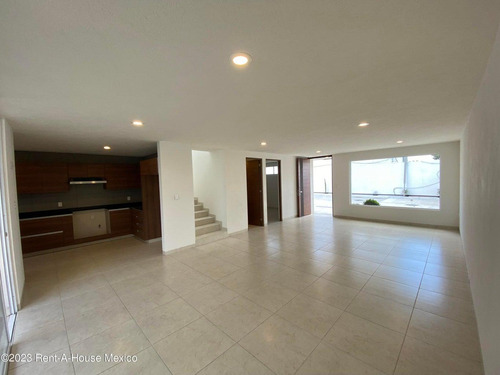 Casa En Venta En San Salvador Tizatlalli Metepec Gis 24-1102