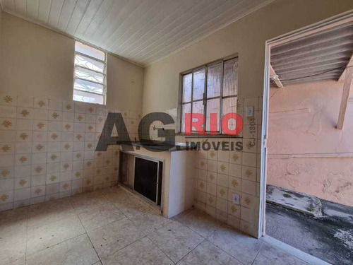 Imagem 5 de 12 de Casa De Rua-locação-bento Ribeiro-rio De Janeiro - Vvca10012
