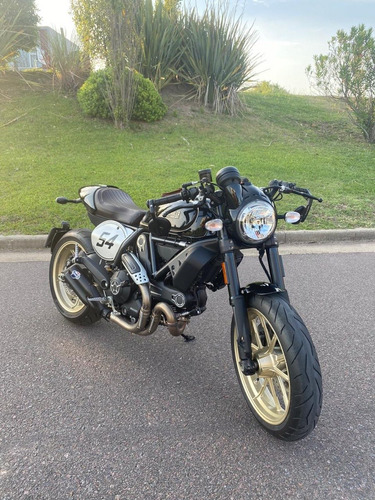 Ducati Scrambler 800 Cafe Racer