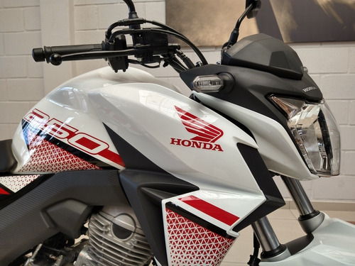 Imagen 4 de 20 de Honda Cb 250 Twister - Paperino Srl