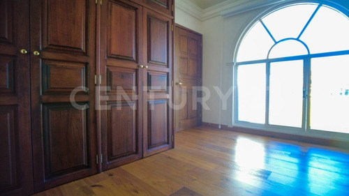 Residencia De Lujo En Venta Tepotzotlan. Un Nivel 10734