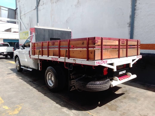 Imagen 4 de 9 de Ford Tritón 350