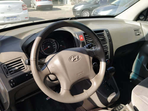 Hyundai Tucson 2.0 Crdi 2wd 4at 2009