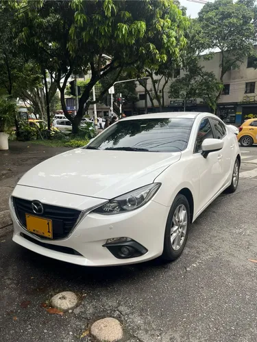 Mazda 3 2.0 Touring At