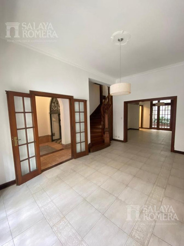 Imagen 2 de 19 de Casa En Alquiler En Recoleta