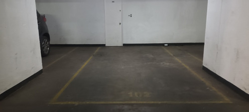Insuperable!! - Amplio. 3 Dorm. C/ Estacionamiento Y Bodega