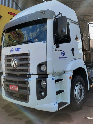 Imagem 2 de 17 de Volkswagen Constalletion 25.420 2018 / Man Tgx 480 6x4 201