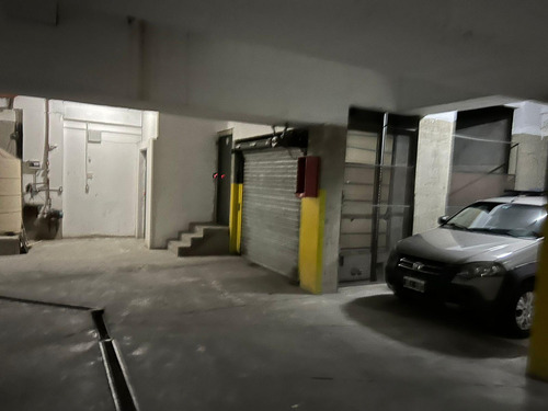 Venta Cochera Barrio Loudes Sanatorio De La Mujer