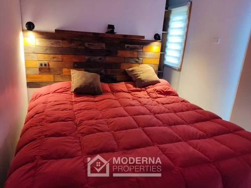 Casa De 135 M2, 4d / 3b En Sitio De 5000 M2
