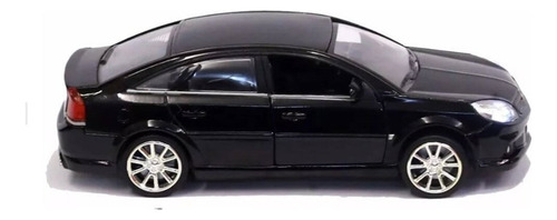 Miniatura Vectra Com Luz E Som Preto 1:32