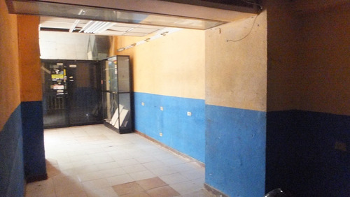 Imagen 4 de 7 de Local Comercial En Venta En La Urbina