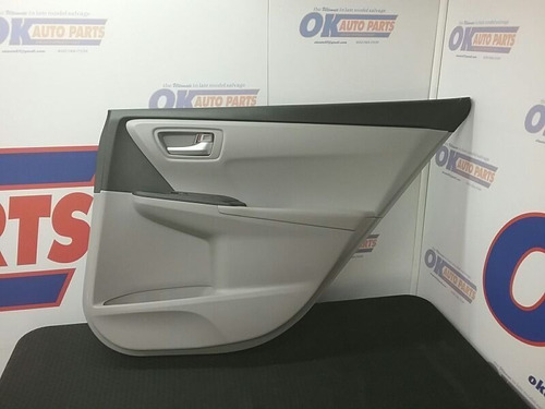 Tapiceria Puerta Toyota Camry 2015 2016 C/u A 28 Dias