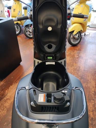 Imagen 15 de 15 de Vespa Gts 300 Super 300 Sport Entrega Inmediata!!!!