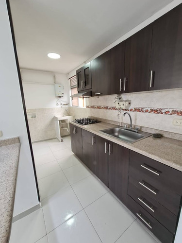 Venta Apartamento De 56mt2 En Valle Del Lili, Sur De Cali 9986.