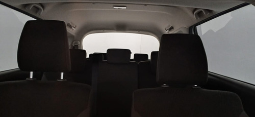Excelente Camioneta De 3 Filas Para 7 Pasajeros