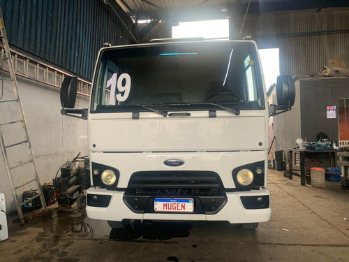 Ford Cargo 1119 Com Carroceria