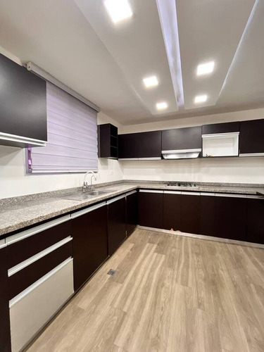 Saidy & Yosmar Alquilan Apartamento En Excelente Ubicación Urbanización Colinas Del Viento, Cierzo