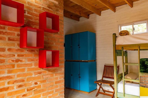 Venta De Hostel La Gran 7 + Departamento - Villa Gesell